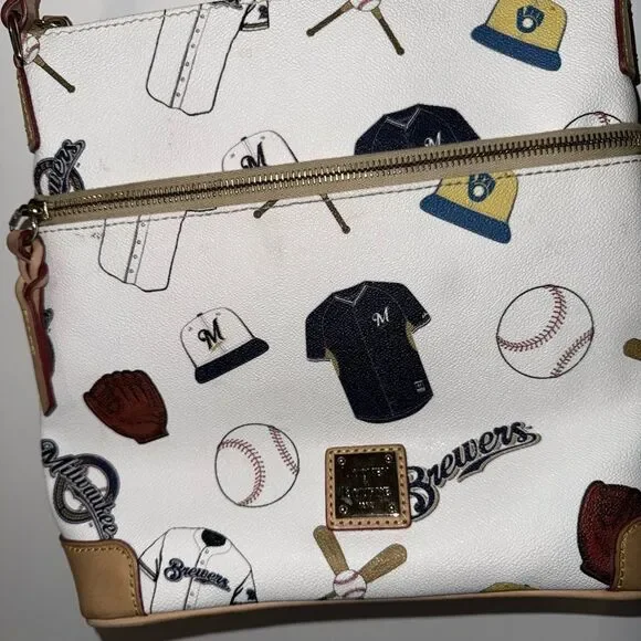 Dooney & Bourke White Sports Baseball Print Crossbody Bag - Picture 3 of 9